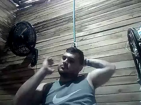 Arcangel 05 online show from April 2026 01:51:02 PM