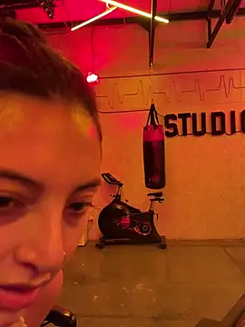 alexademie1 online show from February 2025 03:20:01 PM