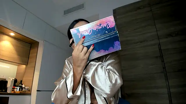 alexademie1 online show from October 2025 02:51:02 PM