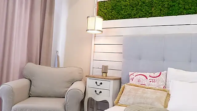 IsabellaMysty online show from February 2026 09:06:02 AM