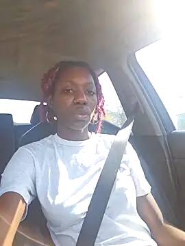 oliviaprettypussy online show from March 2026 07:50:01 PM