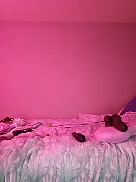 Snapshot of oliviaprettypussy chatting on May 2026 01:11:01 AM oliviaprettypussy online show from May 2026 01:11:01 AM