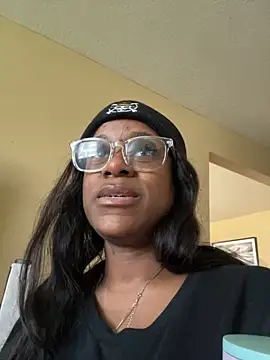 Tikalalin online show from September 2025 09:05:01 PM