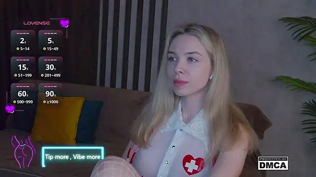 Holl1Would online show from March 2025 06:53:01 AM