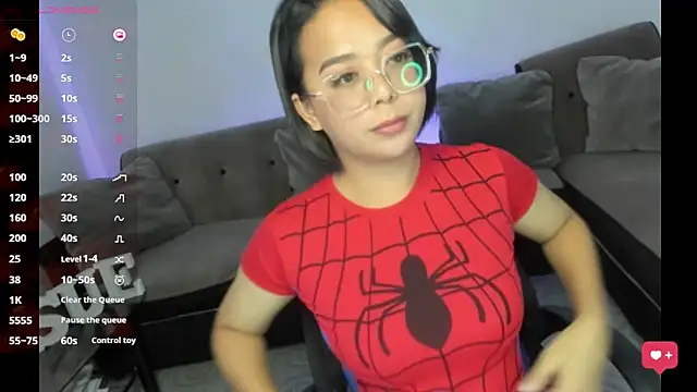 Snapshot of transbigcummer chatting on March 2025 08:32:01 AM transbigcummer online show from March 2025 08:32:01 AM