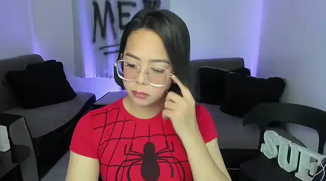 Snapshot of transbigcummer chatting on March 2025 05:54:01 AM transbigcummer online show from March 2025 05:54:01 AM