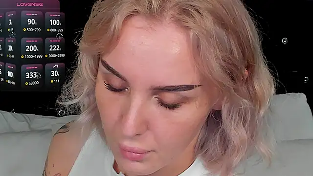 LianaFord online show from October 2025 10:52:02 PM