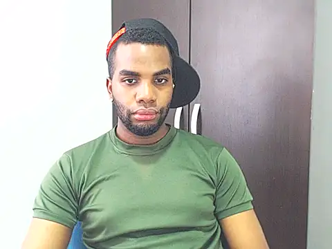 Rene hotman online show from March 2025 07:18:01 PM