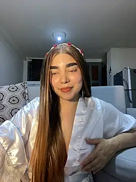 DulceChloe99 online show from April 2026 04:50:02 AM