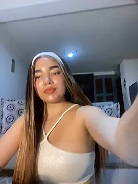 DulceChloe99 online show from April 2026 04:07:02 AM