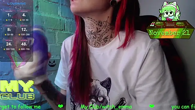 Witch Emma online show from November 2025 08:35:02 AM