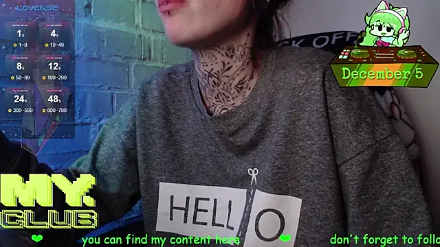 Witch Emma online show from December 2025 04:14:02 PM