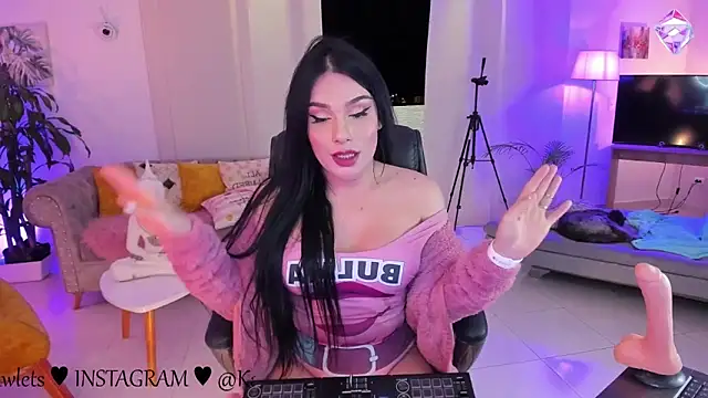 Snapshot of KatGamePlay chatting on May 2026 10:42:02 AM KatGamePlay online show from May 2026 10:42:02 AM
