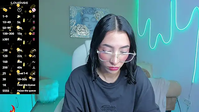 barbie scoth  online show from October 2025 08:42:01 PM