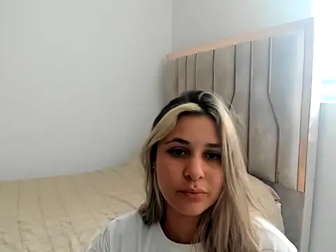 Lana Sofia1 online show from October 2025 09:16:01 PM