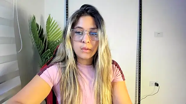 Snapshot of Lana_Sofia1 chatting on May 2026 12:08:02 AM Lana Sofia1 online show from May 2026 12:08:02 AM
