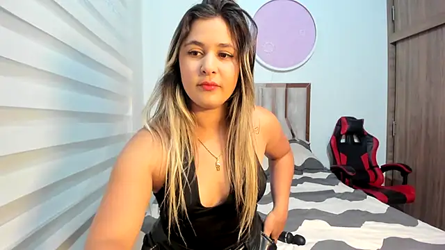 Snapshot of Lana_Sofia1 chatting on July 2026 03:24:02 AM Lana Sofia1 online show from July 2026 03:24:02 AM