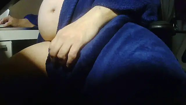 suedel65 online show from March 2026 04:16:01 AM