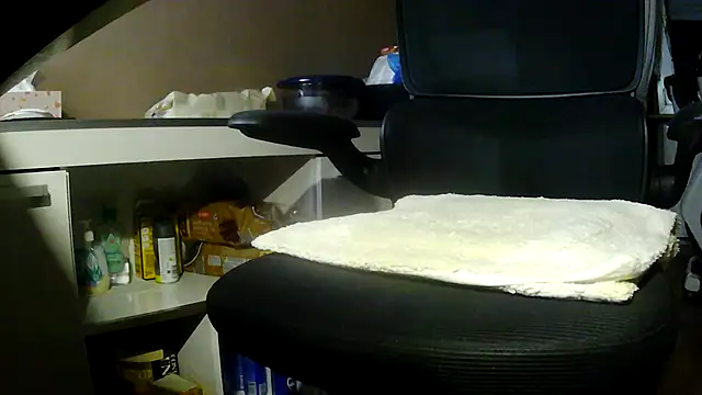 suedel65 online show from April 2026 02:39:01 AM