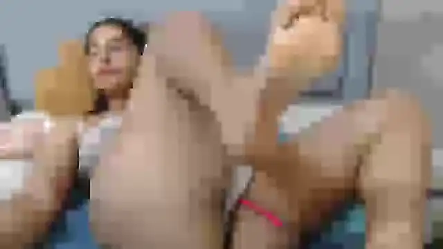 Snapshot of gatitas_traviesas chatting on December 2024 08:55:02 PM gatitas traviesas online show from December 2024 08:55:02 PM