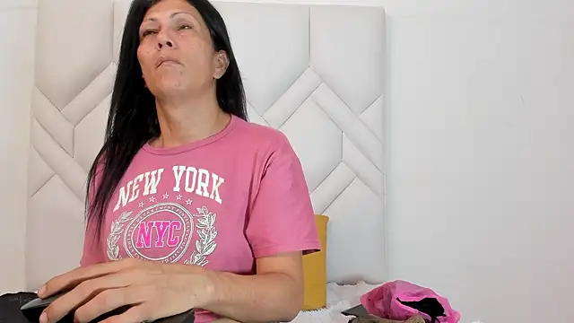 Cleopatra Trans online show from March 2026 07:31:01 PM