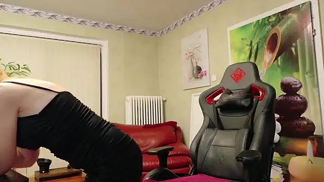 HotLana69 online show from February 2025 06:32:02 PM