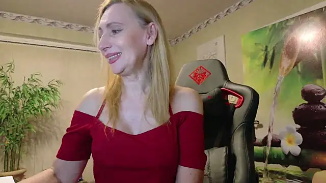 HotLana69 online show from April 2026 06:46:02 PM