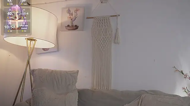 bunnycuteshy online show from February 2026 01:27:02 PM