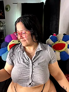 Snapshot of MsConejitaa chatting on October 2025 05:03:01 PM MsConejitaa online show from October 2025 05:03:01 PM