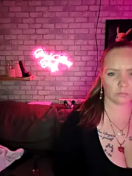 Snapshot of Melissa1994- chatting on March 2026 11:32:02 PM Melissa1994- online show from March 2026 11:32:02 PM