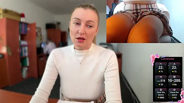 legsLONG online show from February 2025 08:18:02 AM