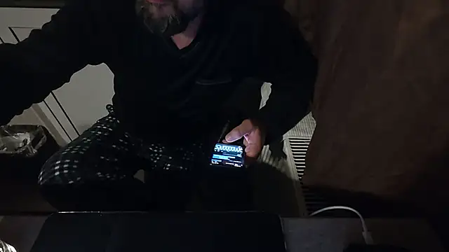 TigerOne19 online show from November 2025 08:45:01 PM