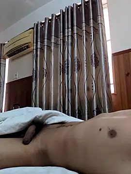  IRRESISTIBLE  online show from October 2025 01:25:01 AM