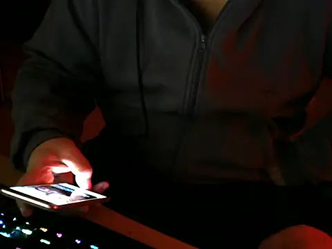 charly2994 online show from April 2026 04:31:01 AM