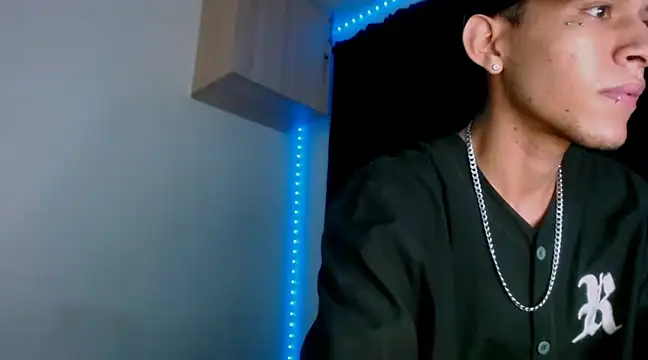 Samuel Suarez online show from December 2024 06:21:01 AM