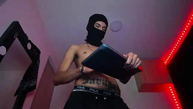 Samuel Suarez online show from March 2025 05:21:02 AM