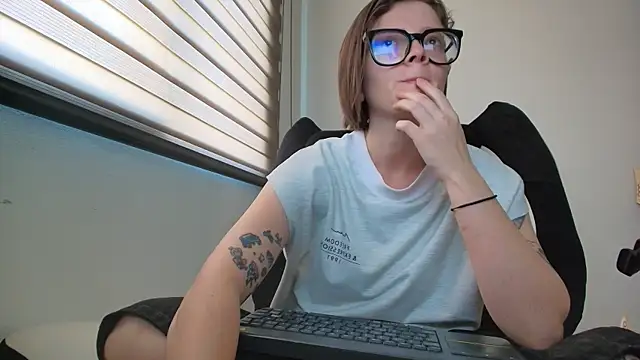 Arya starrk online show from January 2026 01:38:02 PM