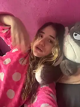 ShelbyHagen online show from November 2025 04:19:02 PM