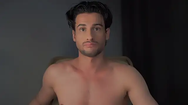 Keen   Luckystrike online show from December 2024 03:10:02 AM