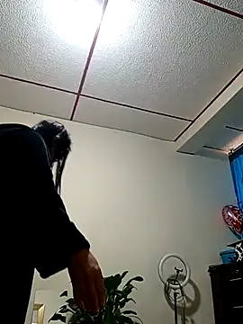 kelly dirty  online show from October 2025 01:09:01 PM