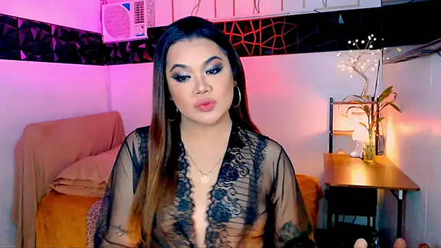 asiankatyhuge online show from November 2025 12:13:01 AM