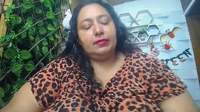 TistMature online show from November 2025 01:11:02 PM