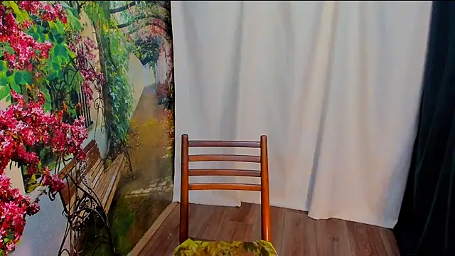 I-JUST-I online show from December 2024 09:11:02 AM