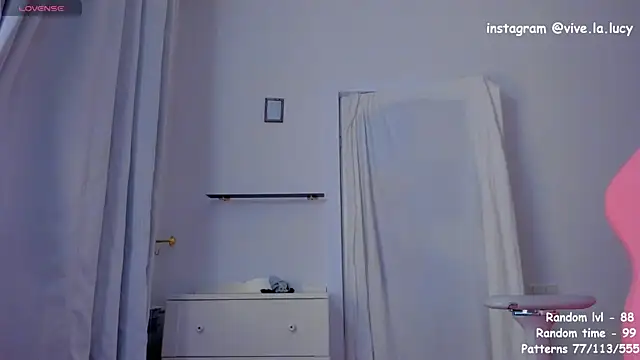 Snapshot of Lucy_Ember chatting on December 2024 03:41:02 PM Lucy Ember online show from December 2024 03:41:02 PM