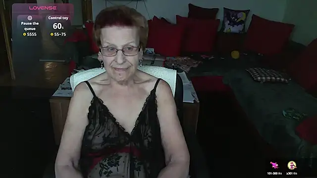 HeisseomaOriginal online show from October 2025 07:20:02 AM