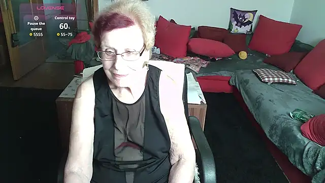 HeisseomaOriginal online show from October 2025 08:07:01 AM