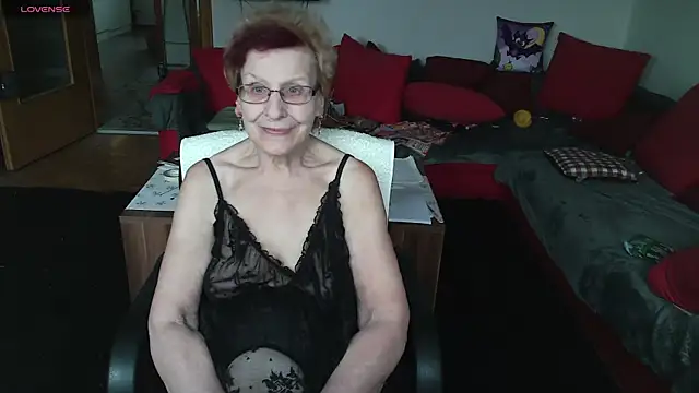 HeisseomaOriginal online show from October 2025 08:27:02 AM