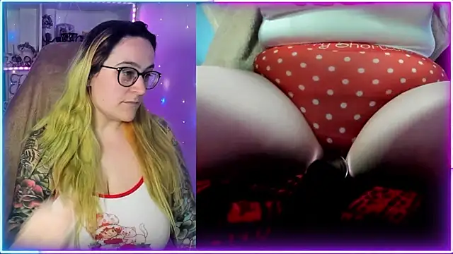 Snapshot of elizabethhunnyxox chatting on February 2025 10:47:02 AM elizabethhunnyxox online show from February 2025 10:47:02 AM