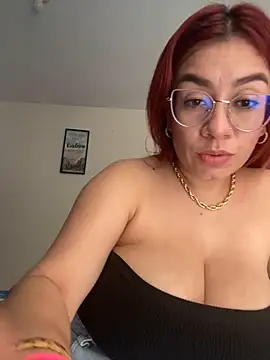 Snapshot of kyoto_sr chatting on January 2025 07:52:01 PM kyoto sr online show from January 2025 07:52:01 PM