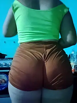 ValeriaSantos- online show from September 2025 11:26:02 PM